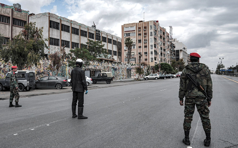 Sicherheitsbeamte auf einer Straße in Damaskus. (Symbolbild) - Foto: -/SANA/dpa