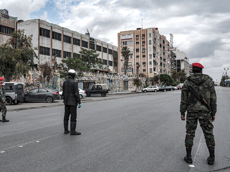 Sicherheitsbeamte auf einer Straße in Damaskus. (Symbolbild) - Foto: -/SANA/dpa