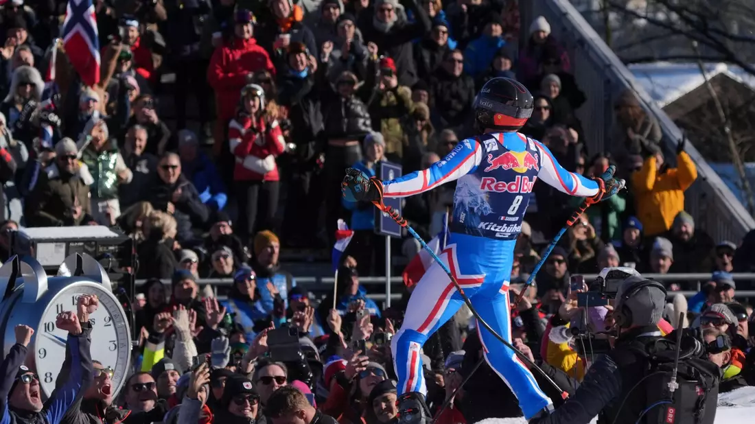 Cyprien Sarrazin hat auch die zweite Abfahrt in Kitzbühel gewonnen. - Bild: Giovanni Auletta/AP/dpa