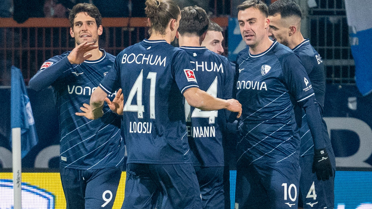 Bochum holte sich im Kampf um den Klassenverbleib einen wichtigen Sieg. - Foto: David Inderlied/dpa