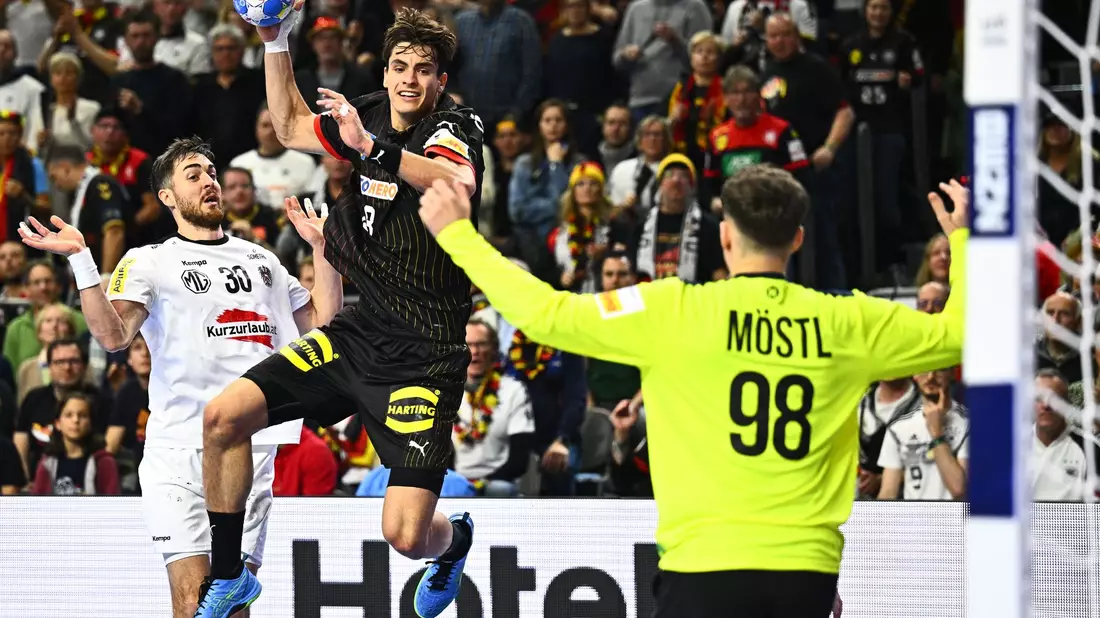 Constantin Möstl kritisiert die Wortwahl von DHB-Keeper Andreas Wolff. (Archivbild) - Bild: Tom Weller/dpa