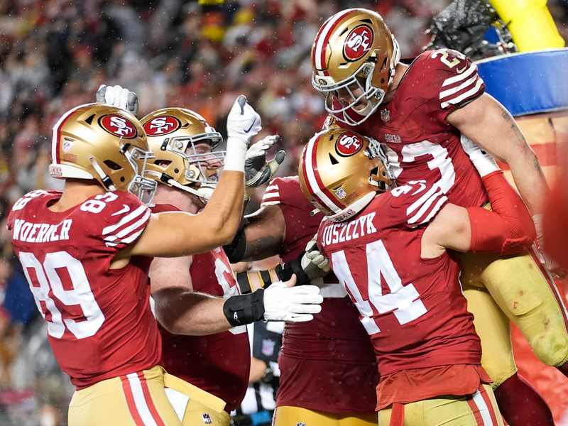 Die San Francisco 49ers sind nur noch einen Sieg vom Einzug in den Super Bowl entfernt. - Foto: Ashley Landis/AP