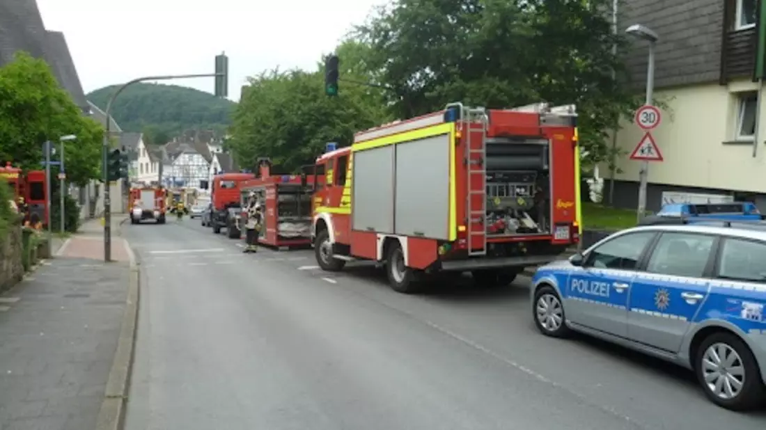 FW-EN: Gemeldeter Gasgeruch - Mühlenweg oder doch Mühlenstraße? - Bild: presseportal.de