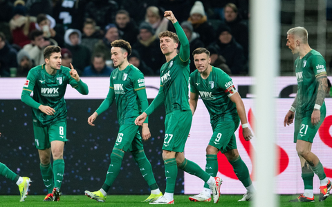 Dreierpack von Claude-Maurice. - Foto: Marius Becker/dpa Dreierpack von Claude-Maurice. - Foto: Marius Becker/dpa