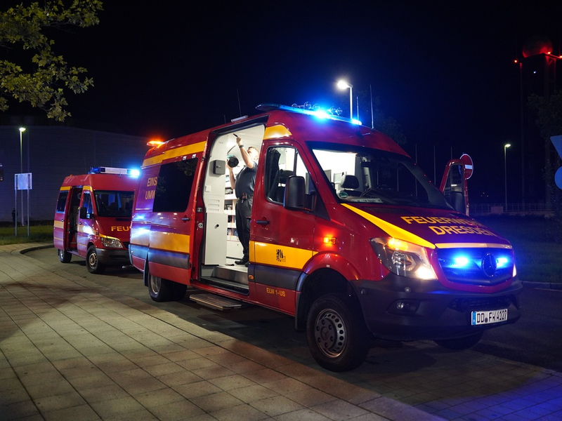 FW Dresden: Feuerwehr Dresden wird zur Sicherheitslandung eines Flugzeuges alarmiert - Foto: presseportal.de