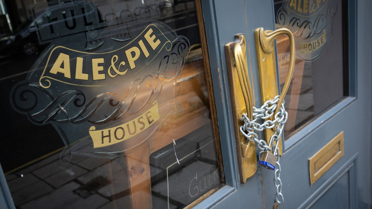 Immer mehr Pubs in Großbritannien müssen schließen. - Foto: Dominic Lipinski/PA Wire/dpa