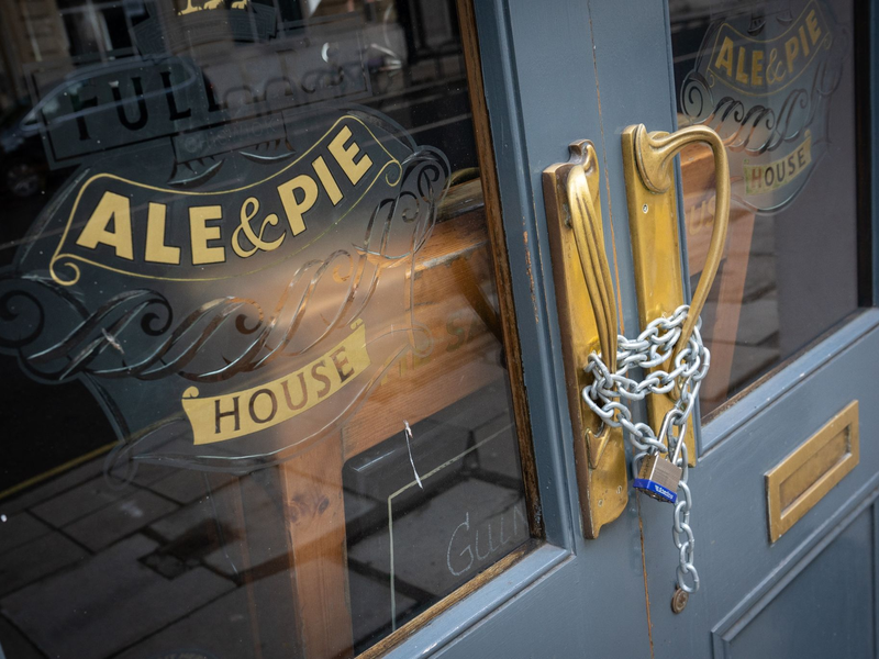 Immer mehr Pubs in Großbritannien müssen schließen. - Foto: Dominic Lipinski/PA Wire/dpa