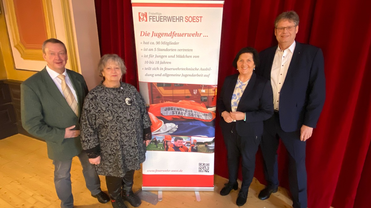 FW Kreis Soest: So viele Einsätze wie nie zuvor. Feuerwehren im Kreisgebiet 4.339-mal gefordert - Landrätin spricht bei Neujahrsempfang Dank aus - Zeichen gegen rechts. - Foto: presseportal.de