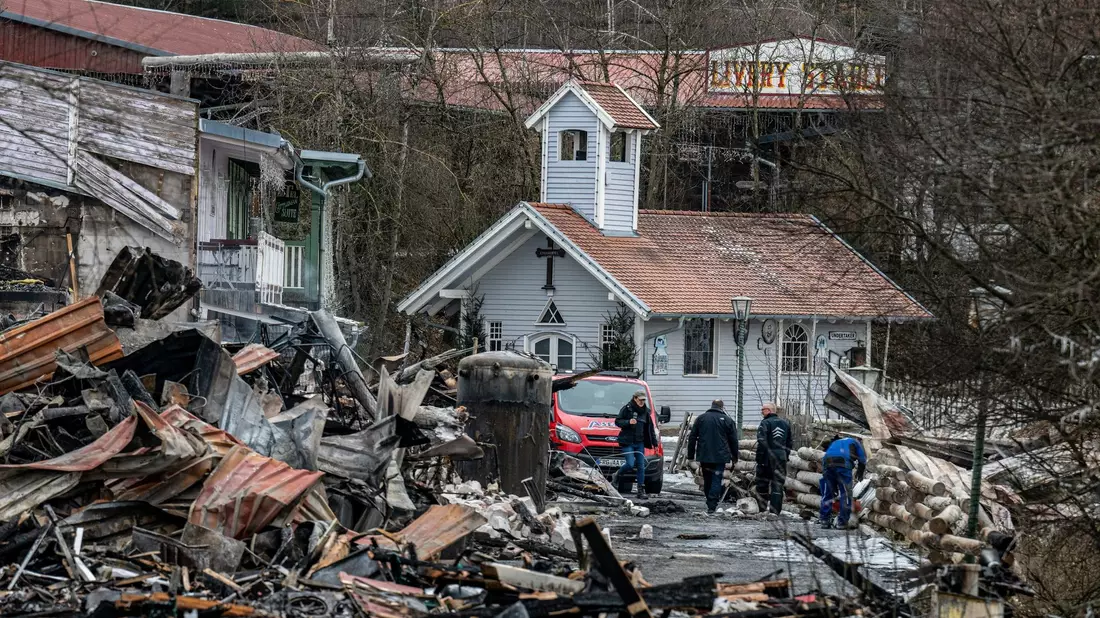 Trotz schwerer Schäden will die Westernstadt «Pullman City» im Frühjahr wieder ihr volles Programm anbieten. - Bild: Armin Weigel/dpa