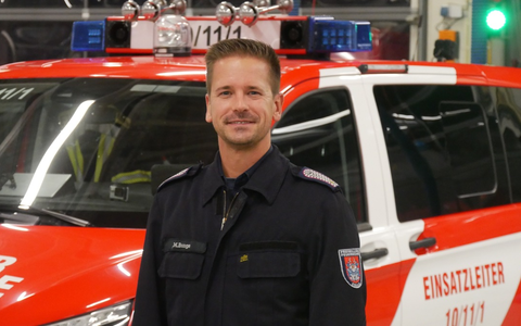 FW Celle: Mirko Bunge ist neuer stellvertretender Stadtbrandmeister und Ortsbrandmeister der Ortsfeuerwehr Celle-Hauptwache! - Foto: presseportal.de FW Celle: Mirko Bunge ist neuer stellvertretender Stadtbrandmeister und Ortsbrandmeister der Ortsfeuerwehr Celle-Hauptwache! - Foto: presseportal.de