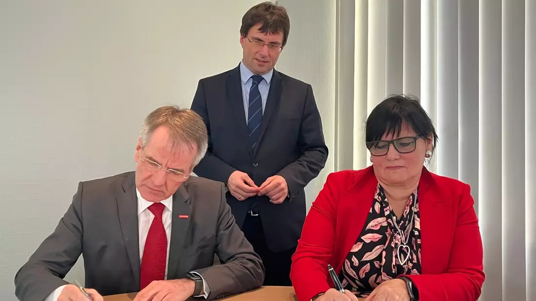 Neue Vergabevereinbarung / Handwerk und BLB NRW stärken Zusammenarbeit - Bild: presseportal.de