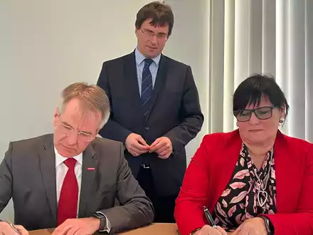 Neue Vergabevereinbarung / Handwerk und BLB NRW stärken Zusammenarbeit - Foto: presseportal.de