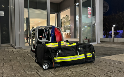 FW Dresden: Brand in der Seniorenresidenz Prof. Rainer Fetscher - Foto: presseportal.de