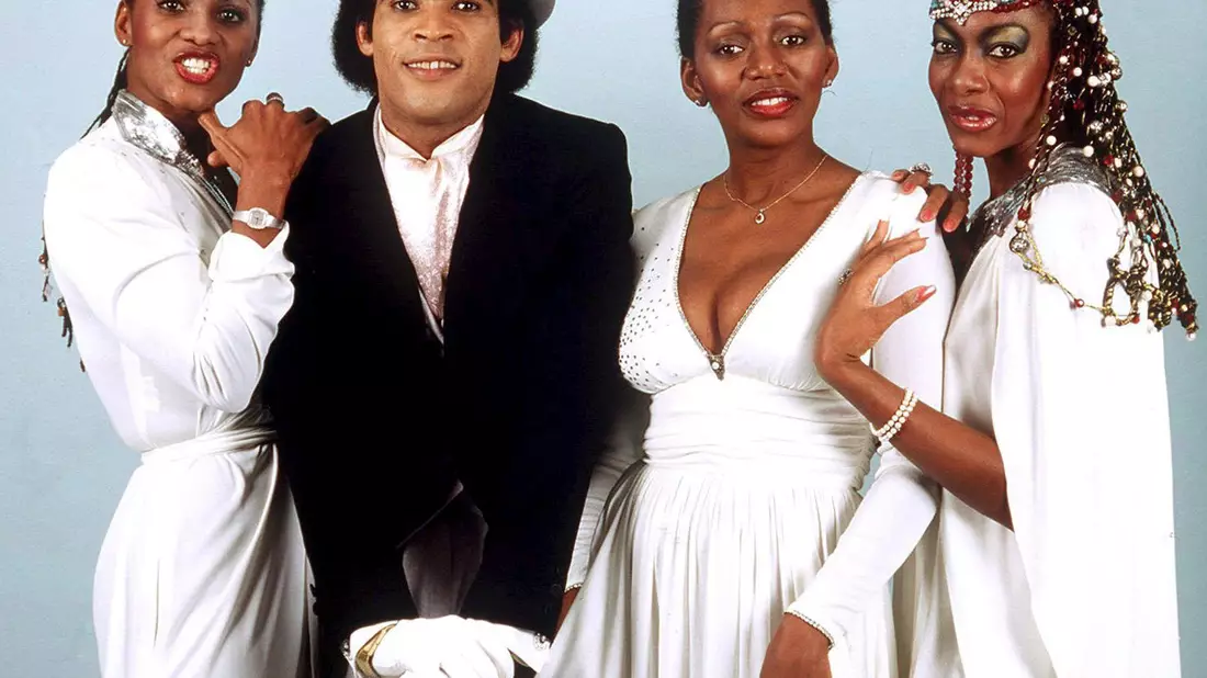 Frank Farian machte Boney M. zu einer international erfolgreichen Gruppe. - Bild: picture alliance / dpa