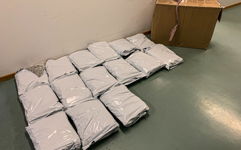 POL-GI: Fernwald/ B457: Größerer Drogenfund bei Verkehrsunfall - Foto: presseportal.de