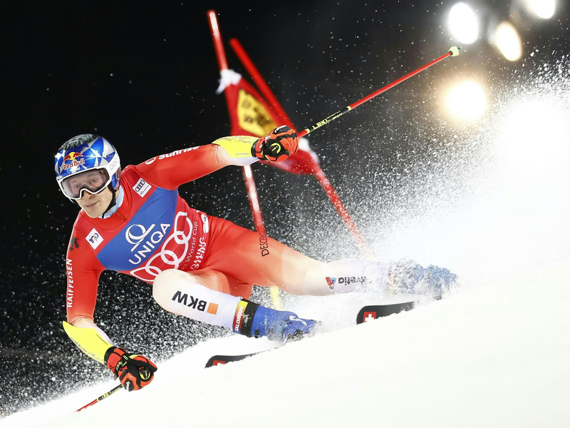Sieger beim Nachtevent in Schladming: Der Schweizer Marco Odermatt. - Foto: Erwin Scheriau/APA/dpa
