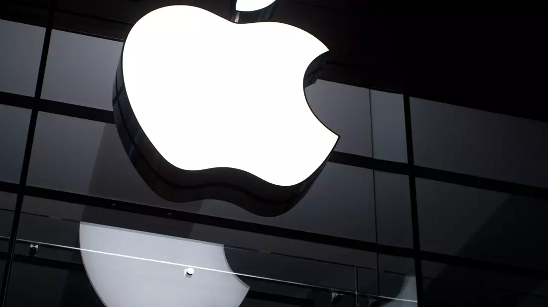 Wann kommt das Elektroauto von Apple? Der iPhone-Konzern hat es nun für 2028 angekündigt. - Bild: picture alliance / dpa