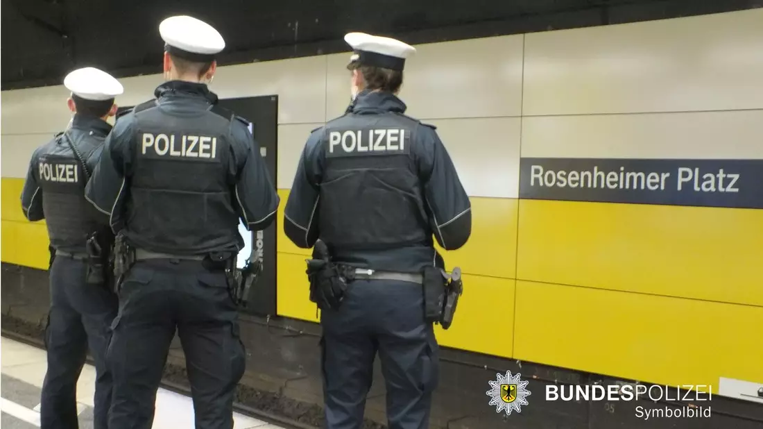 Bundespolizeidirektion München: Renitenter verursacht Gleissperrung / Haftrichtervorführung nach Angriff auf Bundespolizisten - Bild: presseportal.de
