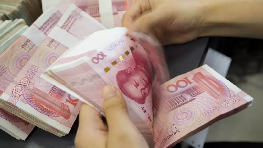 Die chinesische Notenbank lockert ihre Geldpolitik zu Gunsten der schwächelnden Wirtschaft. - Bild: Xu Jingbo/SIPA Asia via ZUMA Wire/dpa
