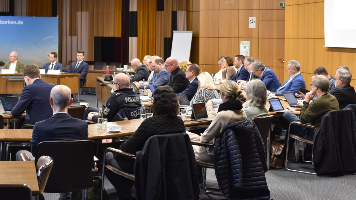 POL-BOR: Wichtiger Austausch bei der Sicherheitskonferenz - Foto: presseportal.de