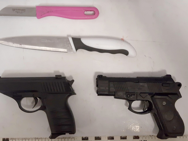 BPOLI L: Plötzlich zog die Ladendiebin eine Pistole - Foto: presseportal.de