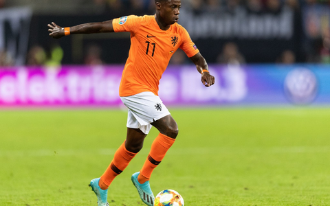 Der niederländische Fußball-Profi Quincy Promes soll nach Ansicht der Strafverfolgungsbehörde eine Schlüsselrolle bei einem Kokain-Schmuggel gespielt haben. - Foto: Robert Michael/dpa-Zentralbild/dpa