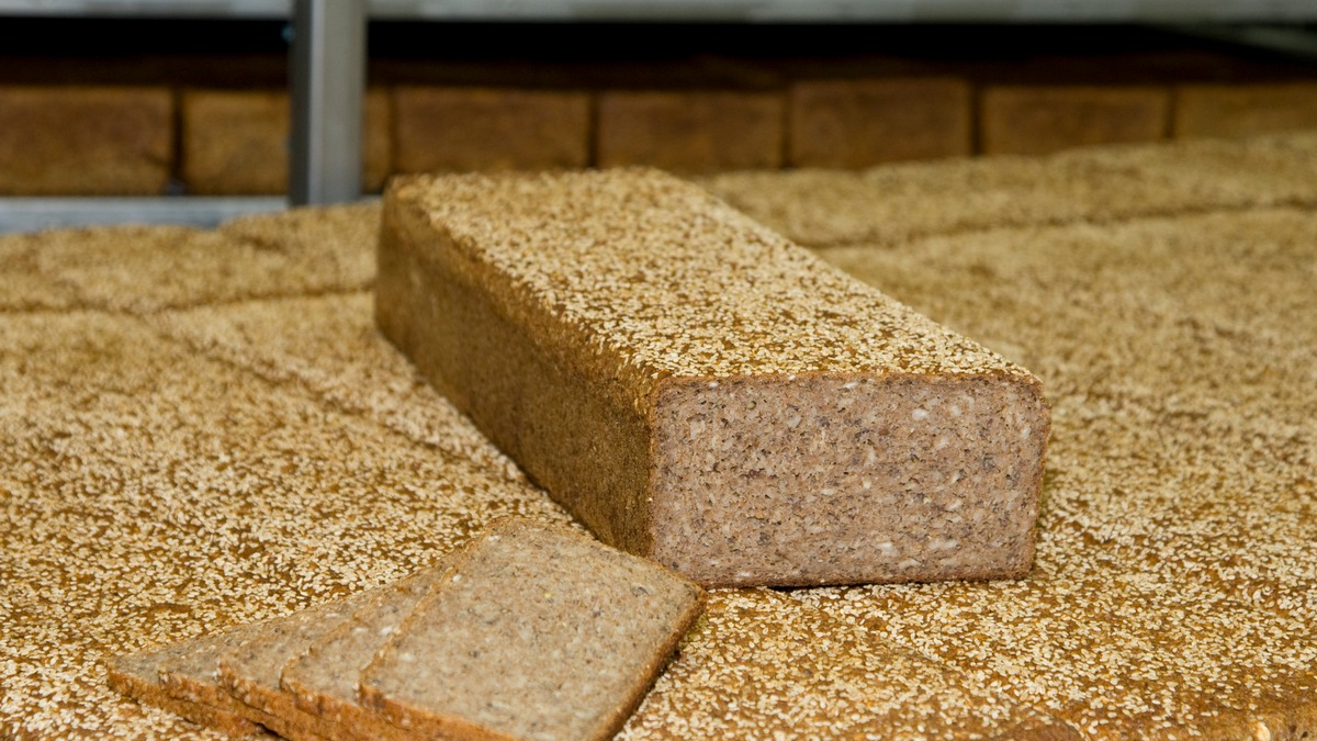 Großbäckerei-Gruppe Mestemacher erzielt mit hygienisch verpackten Broten, Tiefkühlkuchen und Knäckebroten 2023 Rekord-Umsatz / Pressekonferenz Mestemacher am 25.01.2024 im Parkhotel Gütersloh - Foto: presseportal.de