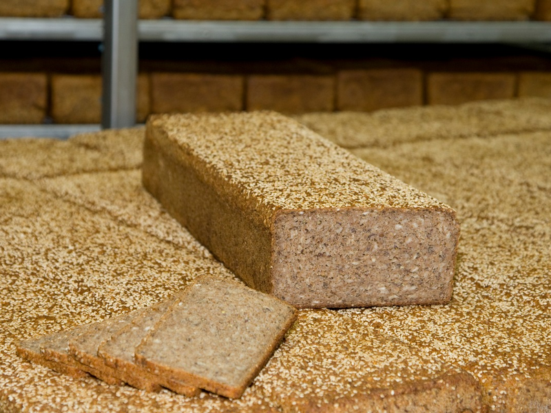 Großbäckerei-Gruppe Mestemacher erzielt mit hygienisch verpackten Broten, Tiefkühlkuchen und Knäckebroten 2023 Rekord-Umsatz / Pressekonferenz Mestemacher am 25.01.2024 im Parkhotel Gütersloh - Foto: presseportal.de