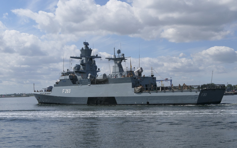 Endlich wieder da- Korvette Oldenburg nach UN-Einsatz zurück im Heimathafen - Foto: presseportal.de