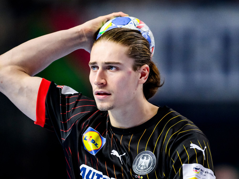 Nationalspieler Juri Knorr wechselt nächstes Jahr zum dänischen Spitzenclub Aalborg. - Foto: Tom Weller/dpa