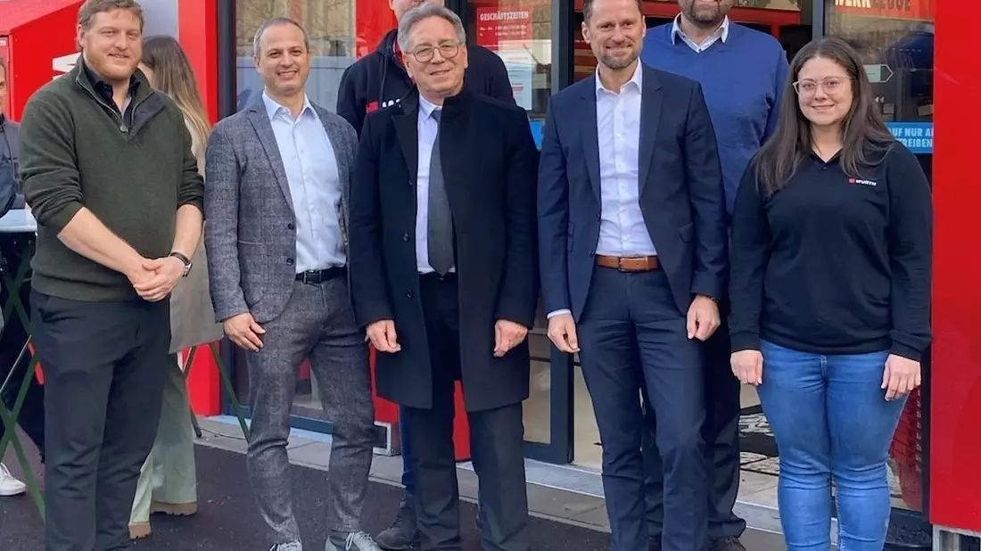 Eröffnungsfeier Würth Shop Kufstein - Bild: Würth Österreich über pressetext.de