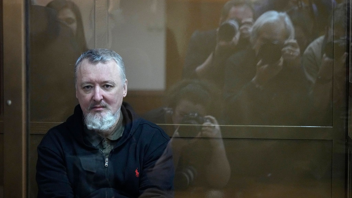 Igor Girkin hatte Putin Schwäche, Entschlusslosigkeit und feige Mittelmäßigkeit vorgeworfen. - Foto: Alexander Zemlianichenko/AP