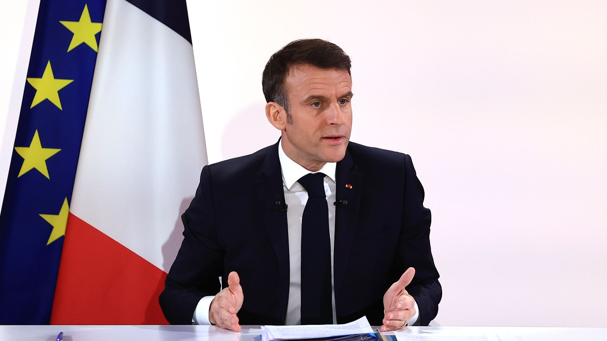 Frankreichs Präsident Emmanuel Macron plant ein neues Einwanderungsgesetz. - Foto: Aurelien Morissard/AP