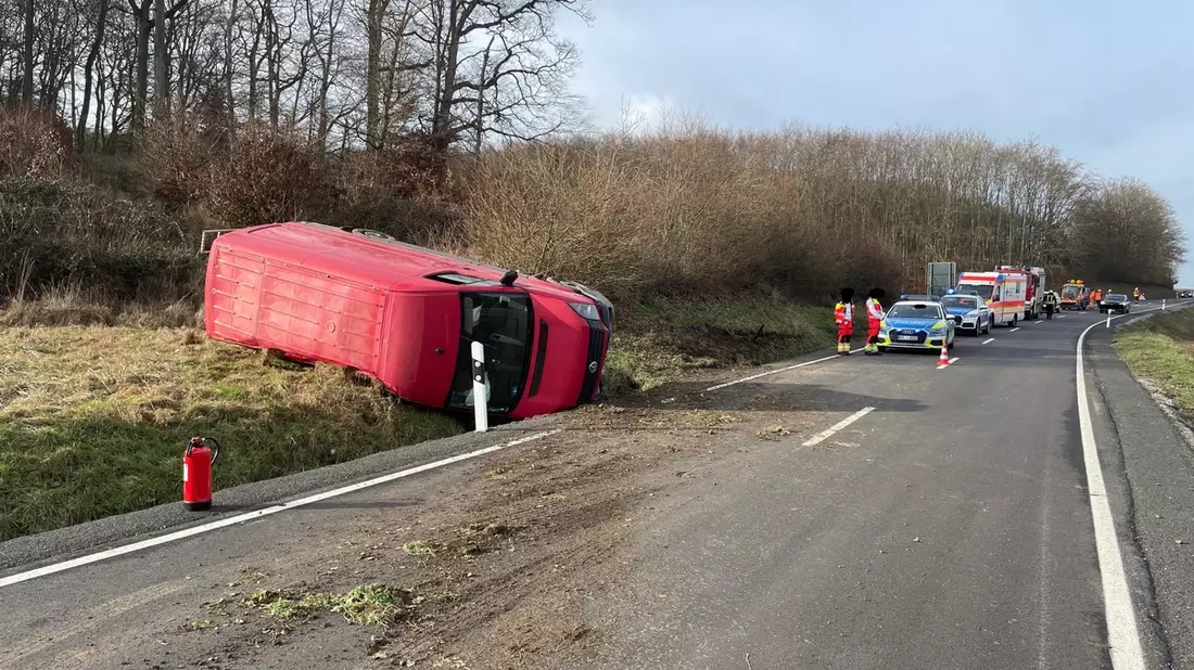 POL-PDKL: Tatverdächtigenfestnahme nach Transporter-Diebstahl und anschließender Unfallflucht - Bild: presseportal.de
