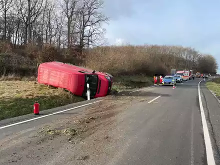 POL-PDKL: Tatverdächtigenfestnahme nach Transporter-Diebstahl und anschließender Unfallflucht - Foto: presseportal.de