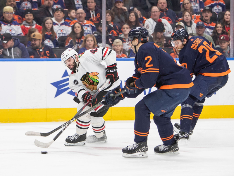 Leon Draisaitl (r) und die Edmonton Oilers bauen ihre Siegesserie in der NHL weiter aus. - Foto: Amber Bracken/The Canadian Press/AP/dpa