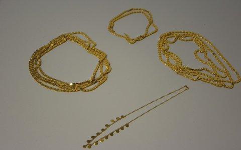 HZA-H: Schmuck im Wert von fast 25.000 Euro sichergestellt - Zoll Hannover verhindert Goldschmuggel - Foto: presseportal.de