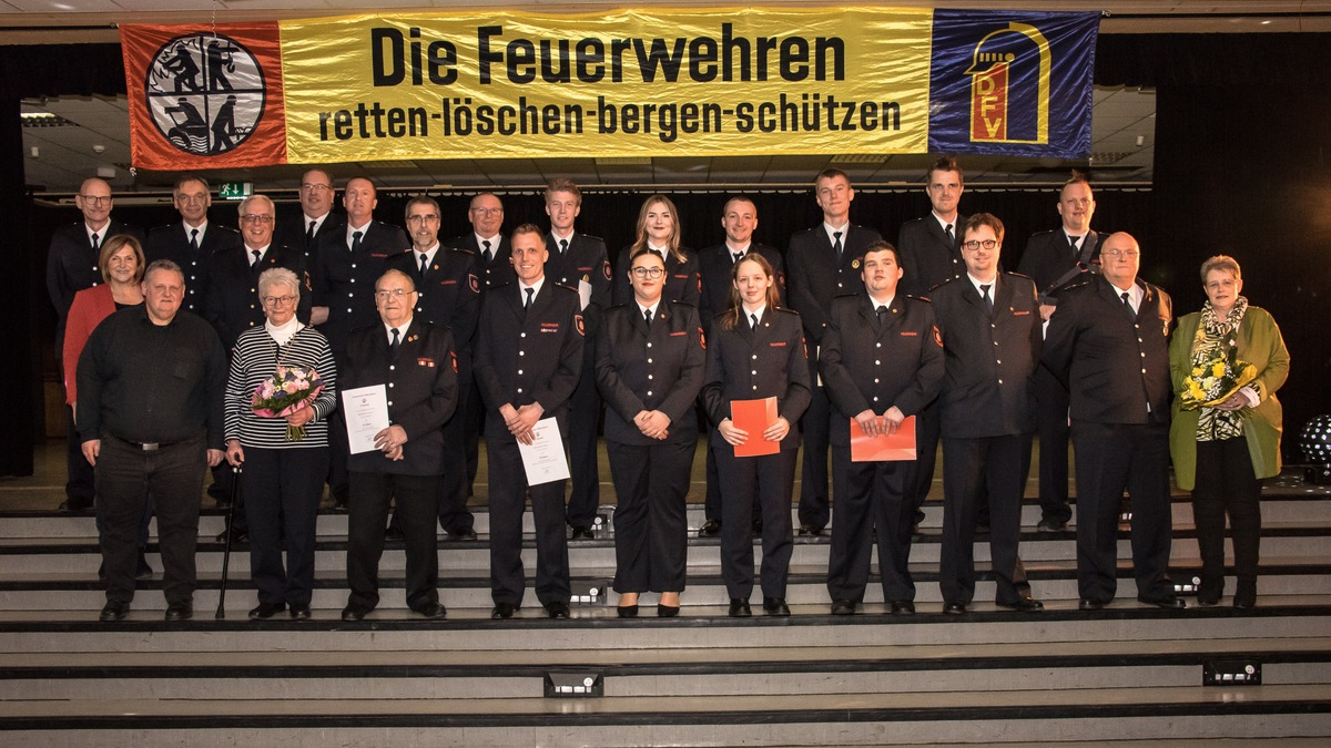 FW Dinslaken: Jahresfest 2024 Löschzug Hiesfeld Freiwillige Feuerwehr Dinslaken - Foto: presseportal.de