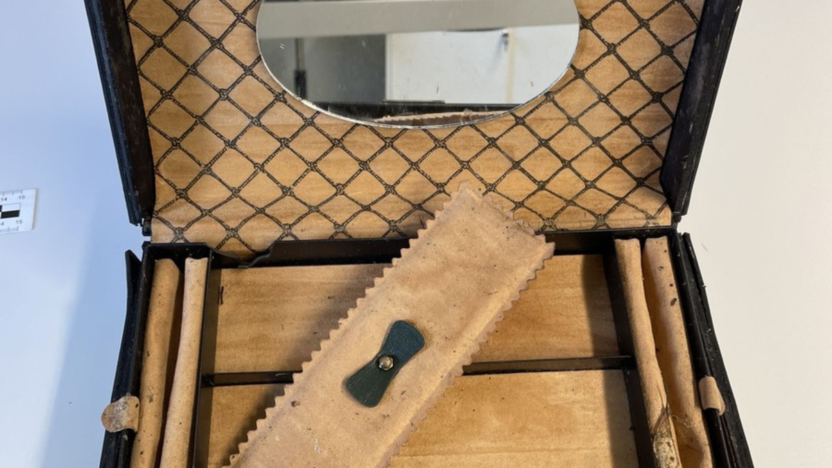 POL-DA: Lorsch: Grüne Schmuckschatulle gefunden/Kripo sucht Eigentümer - Foto: presseportal.de