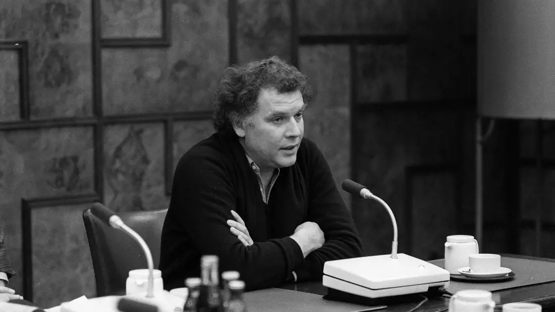 Frank-Patrick Steckel im Jahr 1984 vor seinem Antritt als Intendant des Schauspielhauses Bochum. - Bild: --/Stadt Bochum, Presseamt/dpa