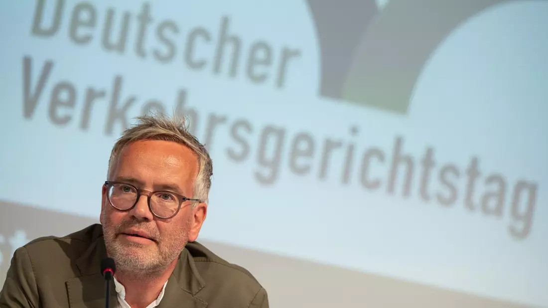 Ansgar Staudinger, der Präsident des Deutschen Verkehrsgerichtstages, in Goslar. - Bild: Swen Pförtner/dpa