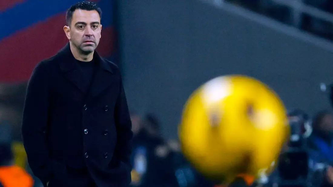 Hat seinen Rücktritt zum Saisonende angekündigt: Xavi Hernández. - Bild: Joan Monfort/AP