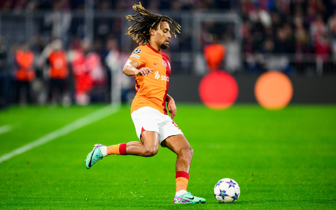 Der Franzose Sacha Boey hat beim FC Bayern bis zum Sommer 2028 unterschrieben. - Foto: Tom Weller/dpa