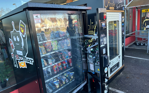POL-PDLD: Rülzheim, Max Planck Straße, Milz-Baumarkt Nacht von Freitag, 26.01.2024 auf Samstag, 27.01.2024 Aufgebrochener Süßigkeitenautomat - Foto: presseportal.de