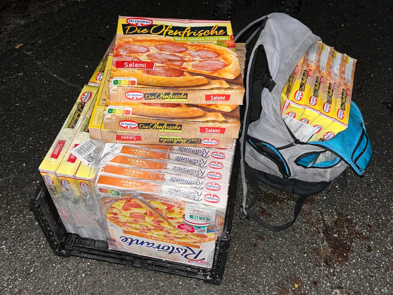 POL-SO: Hungriger Warsteiner entwendet Jahresration Tiefkühlpizzen - Foto: presseportal.de