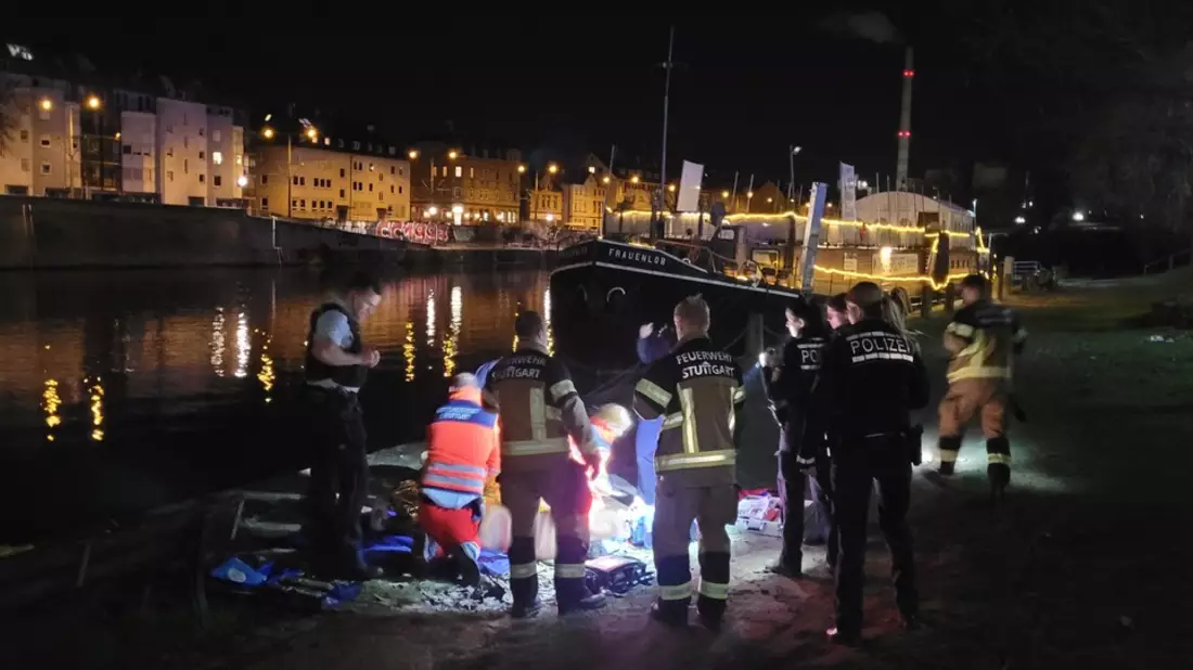 FW Stuttgart: Feuerwehr rettet Person aus dem Neckar - Bild: presseportal.de
