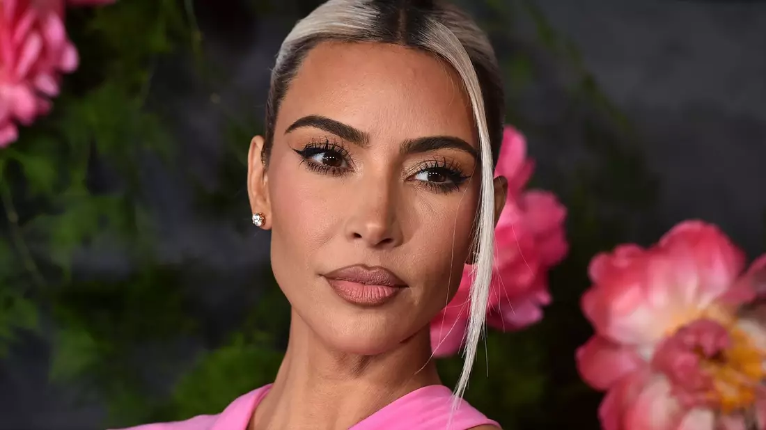 Kim Kardashian soll 2011 das letzte Interview mit Elizabeth Taylor vor ihrem Tod geführt haben. - Bild: Jordan Strauss/Invision via AP/dpa