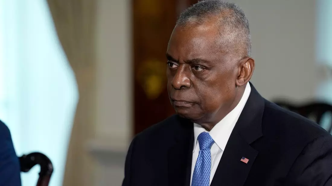 Am 15. Januar wurde Lloyd Austin aus der Klinik entlassen - er arbeitete zunächst nicht vom Pentagon aus. - Bild: Susan Walsh/AP/dpa