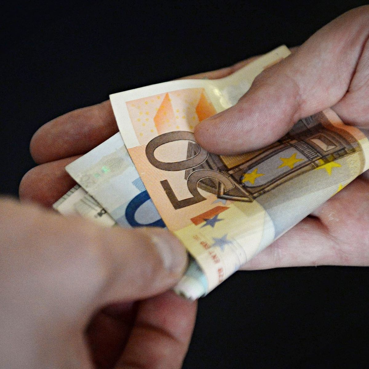 Deutschland liegt im Korruptionswahrnehmungsindex auf dem neunten Platz. - Foto: picture alliance / Franziska Kraufmann/dpa