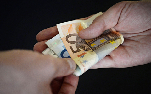 Deutschland liegt im Korruptionswahrnehmungsindex auf dem neunten Platz. - Foto: picture alliance / Franziska Kraufmann/dpa